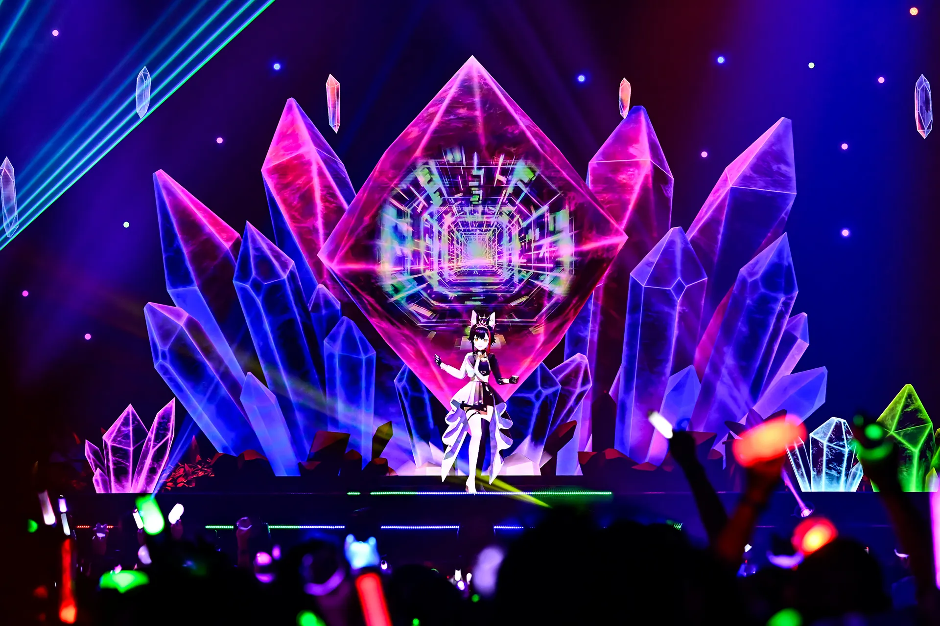 Our Sparkle solo concert outfit: performance photo from the official concert report